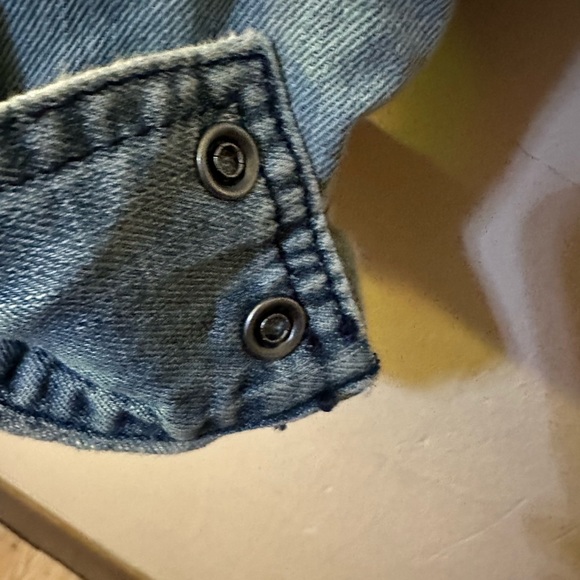 Harley Davidson snap up faded denim shirt with steel bling collar - Picture 10 of 12